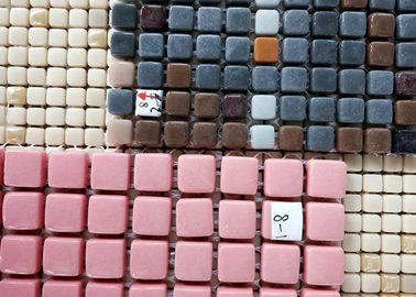 PIDは熱い溶解の多彩な艶をかけられたガラス モザイク炉を制御します