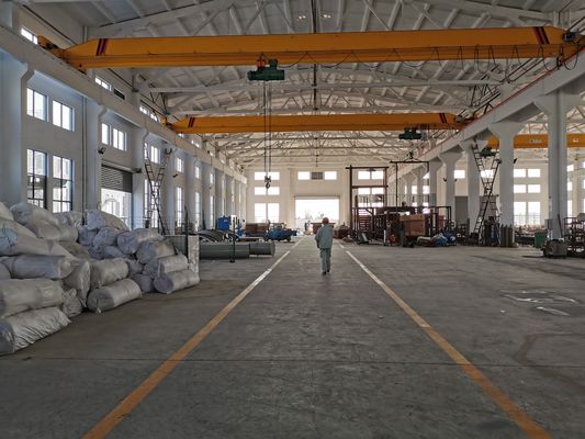 容器生産のための工業用ガラス炉 110~125m3/t 消費量と0.5-3.5m3の室効果体積